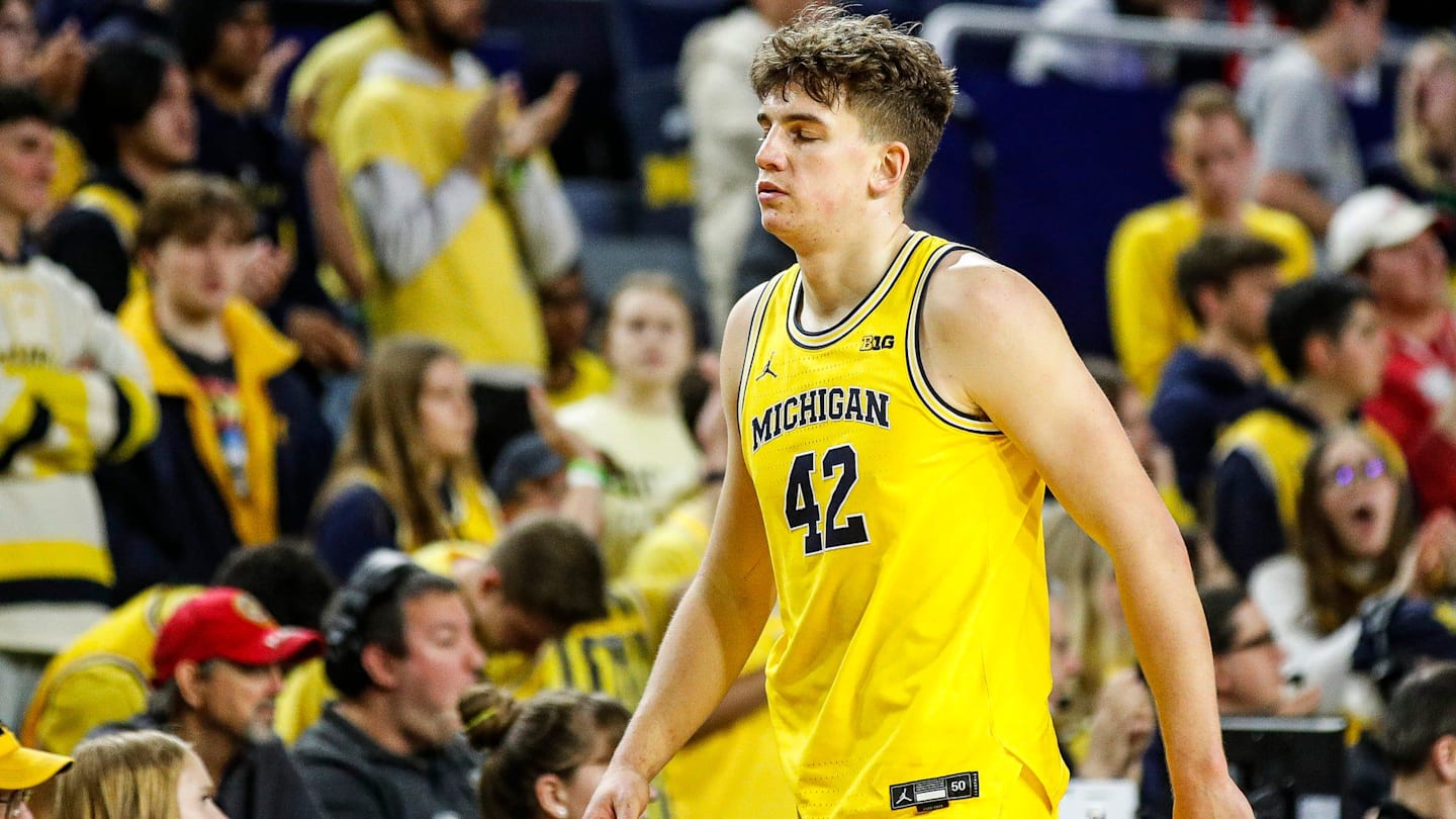 Michigan basketball is getting a look in preseason AP Top 25 poll