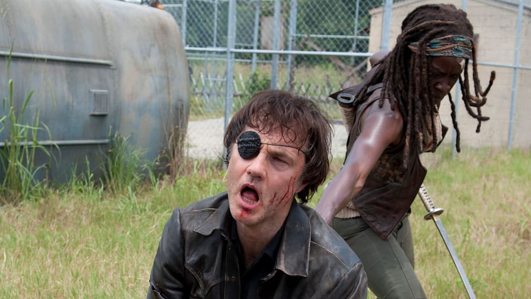 Rick Grimes (Andrew Lincoln), The Governor (David Morrissey), and Michonne (Danai Gurira) - The Walking Dead season 4