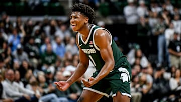 Michigan State's Jeremy Fears Jr. signals to bring it on to Niagara after a score during the first half on Thursday, Nov. 7, 2024, at the Breslin Center in East Lansing.