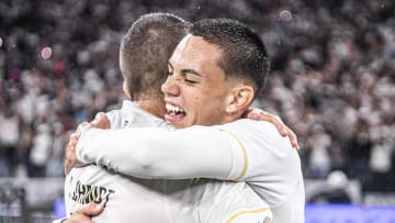 Santos ganhou seis dos sete jogos como mandante na Série B