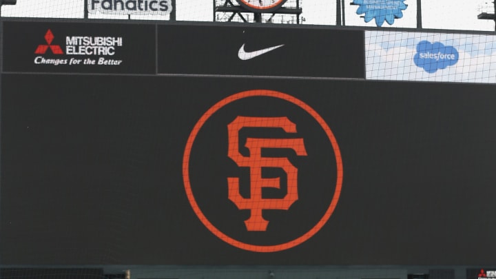 Early SF Giants roster projection -- plus a look at the NL West