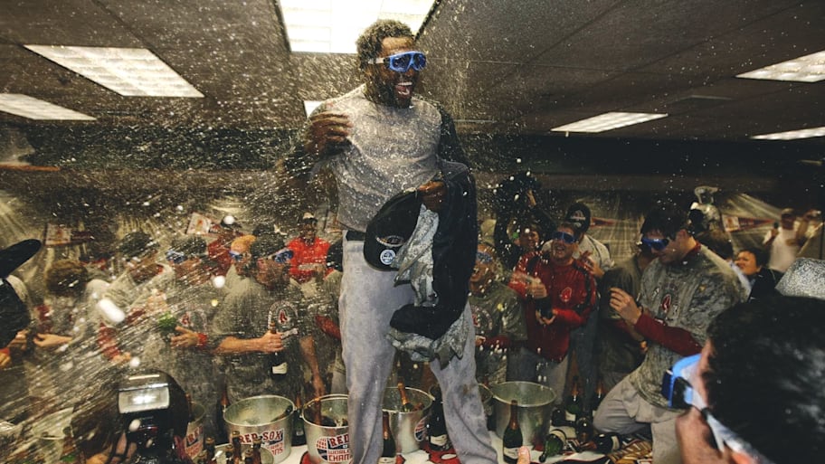 David Ortiz celebrates 2007 World Series win in Red Sox’ clubhouse