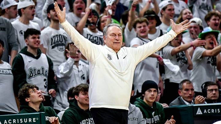 Michigan State's head coach Tom Izzo reacts after Jordan Scott scores during the second half against Michigan on Friday, Jan. 30, 2026, at the Breslin Center in East Lansing.