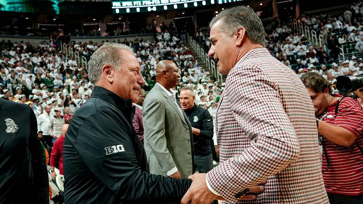 Michigan State's coach Tom Izzo and Arkansas' head coach John Calipari