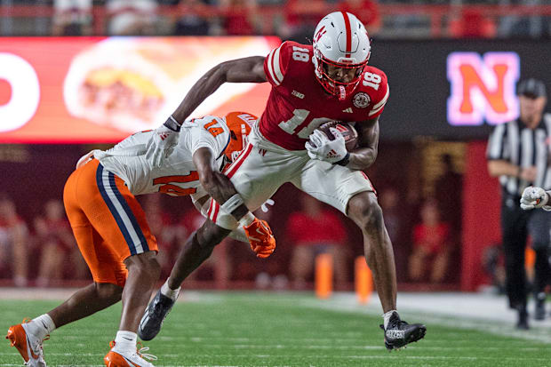 Nebraska wide receiver Isaiah Neyor gains 29 yards against Illinois.