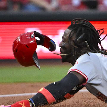 Cincinnati Reds shortstop Elly De La Cruz (44) slides in to third base for a stolen base against the St. Louis Cardinals during the first inning at Busch Stadium on Sept 10.