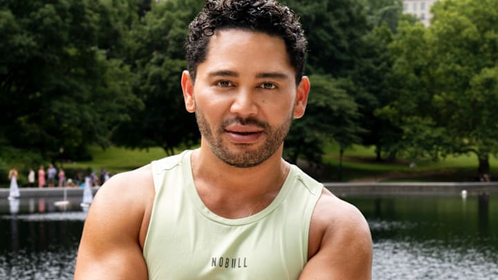 Isaac Boots doesn't just sculpt bodies –– he crafts them. Isaac Boots doesn't just sculpt bodies –– he crafts them.