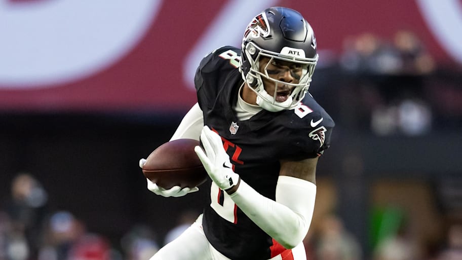 Atlanta Falcons tight end Kyle Pitts Sr.