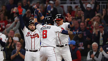 Championship Series - Los Angeles Dodgers v Atlanta Braves - Game Six