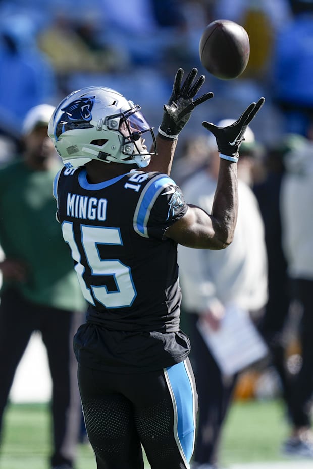 Carolina Panthers wide receiver Jonathan Mingo during pregame warm-ups against the Green Bay Packers.