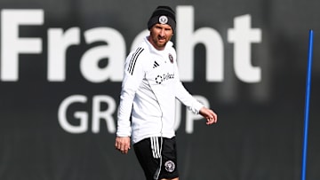 Lionel Messi entrenando con las bajas temperaturas que se registraron en Miami 