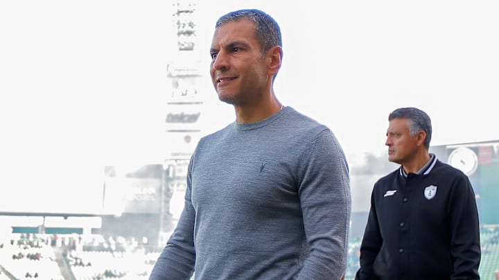 Jaime Lozano dejó el banquillo de Pachuca, antes del Play In, donde enfrentará a Pumas. Jaime Lozano dejó el banquillo de Pachuca, antes del Play In, donde enfrentará a Pumas.
