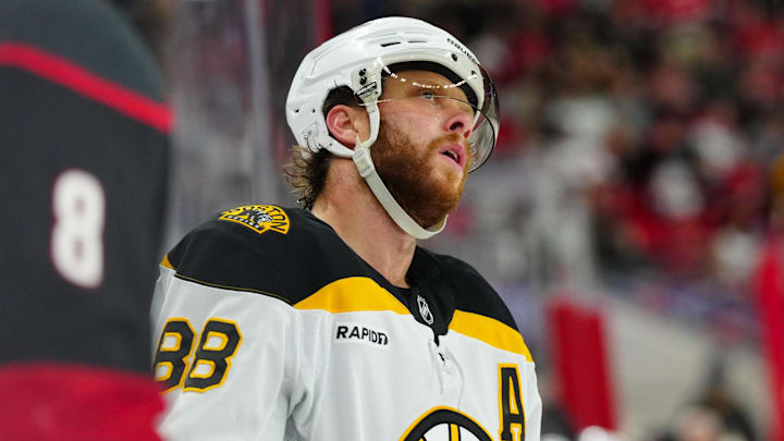 Boston Bruins right wing David Pastrnak looks up against the Carolina Hurricanes.