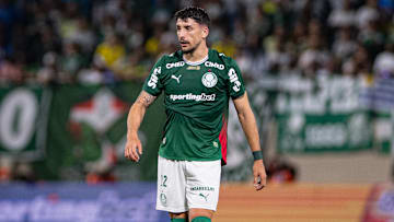 Lateral Piquerez tem presença frequente nas convocações da seleção uruguaia