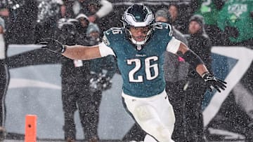 Philadelphia Eagles running back Saquon Barkley (26)