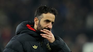 Ruben Amorim a été licencié par Manchester United après 14 mois au club.