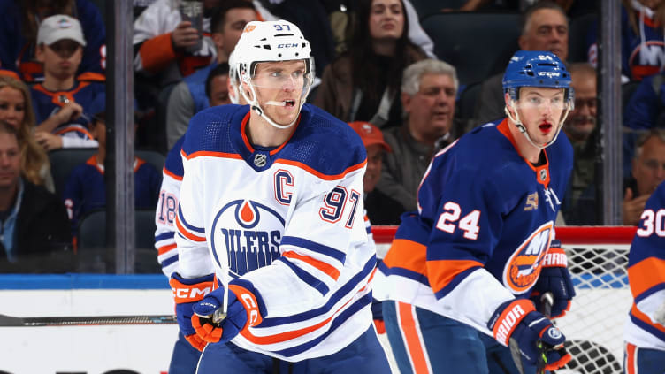 Edmonton Oilers v New York Islanders