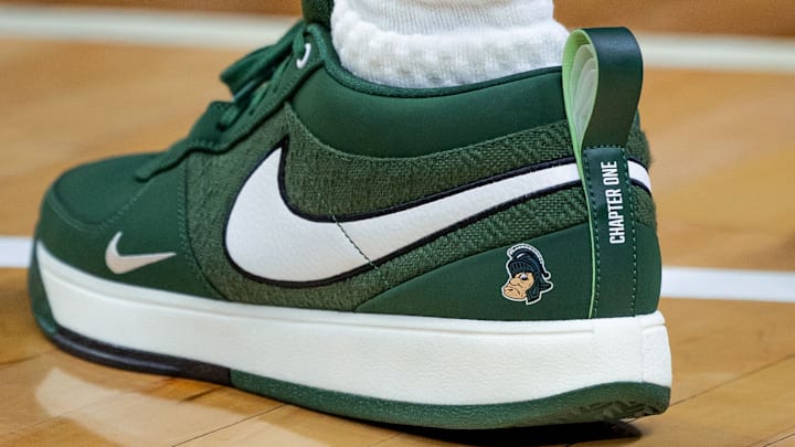 Michigan state nike shoes 2018 hotsell