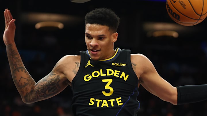 Feb 5, 2026; Phoenix, Arizona, USA; Golden State Warriors guard Will Richard (3) dunks the ball against the Phoenix Suns in the first half at Mortgage Matchup Center. Mandatory Credit: Mark J. Rebilas-Imagn Images