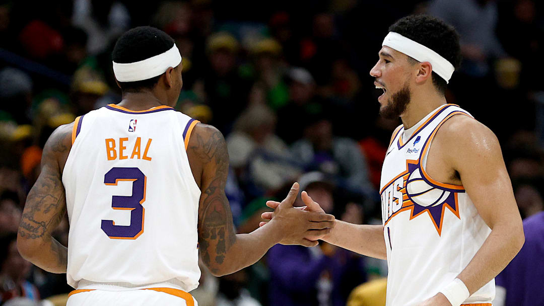 Phoenix Suns v New Orleans Pelicans