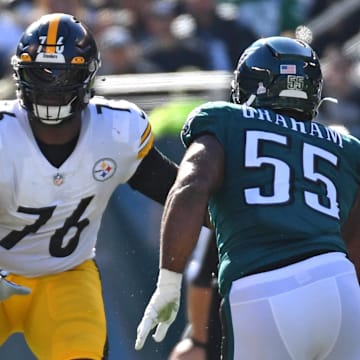 Oct 30, 2022; Philadelphia, Pennsylvania, USA; Pittsburgh Steelers offensive tackle Chukwuma Okorafor (76) blocks Philadelphia Eagles defensive end Brandon Graham (55) at Lincoln Financial Field. Mandatory Credit: Eric Hartline-Imagn Images