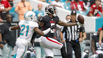 Atlanta Falcons tight end Kyle Pitts had a career high 163 yards as a rookie against the Miami Dolphins in 2021.