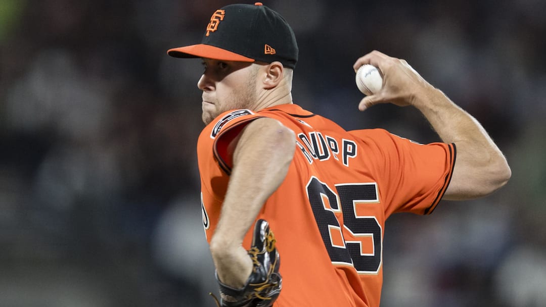 Apr 19, 2024; San Francisco, California, USA;  San Francisco Giants pitcher Landen Roupp (65) throws against the Arizona Diamondbacks during the sixth inning at Oracle Park. 