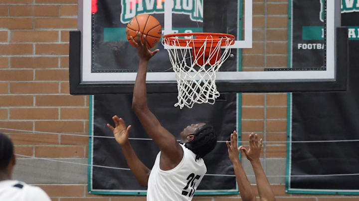 The nation's top high school league, the EYBL Scholastic, has expanded. Syracuse basketball 5-star targets play in it.