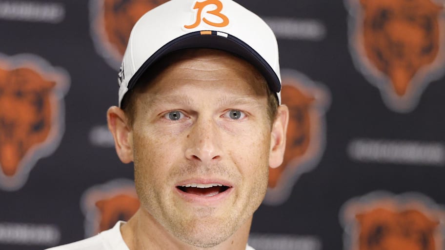 Chicago Bears head coach Ben Johnson. | Kamil Krzaczynski-Imagn Images