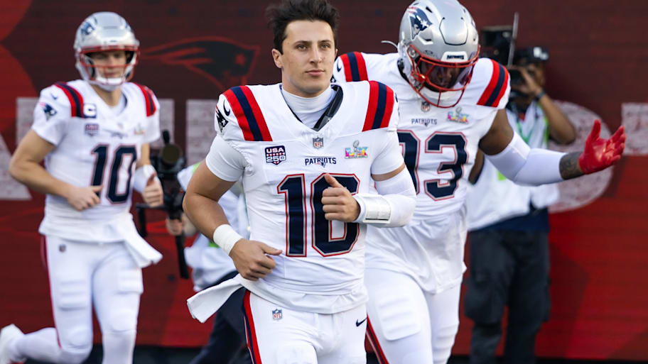 New England Patriots quarterback Tommy DeVito