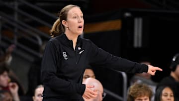 Mar 24, 2025; Los Angeles, California, USA; USC Trojans head coach Lindsay Gottlieb during an NCAA Tournament second round game against the Mississippi State Bulldogs at Galen Center. 