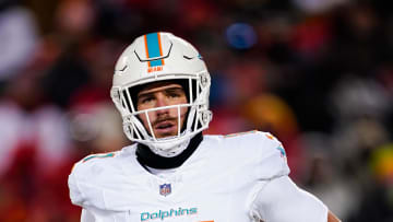 Jan 13, 2024; Kansas City, Missouri, USA; Miami Dolphins tight end Durham Smythe (81) gets into position during the first half of a 2024 AFC wild card game against the Kansas City Chiefs at GEHA Field at Arrowhead Stadium.