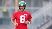 Aaron Rodgers volvió a entrenar de forma individual, después de su cirugía por la rotura del tendón de Aquiles
