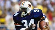 A sports legend will be honored at Auburn this Saturday