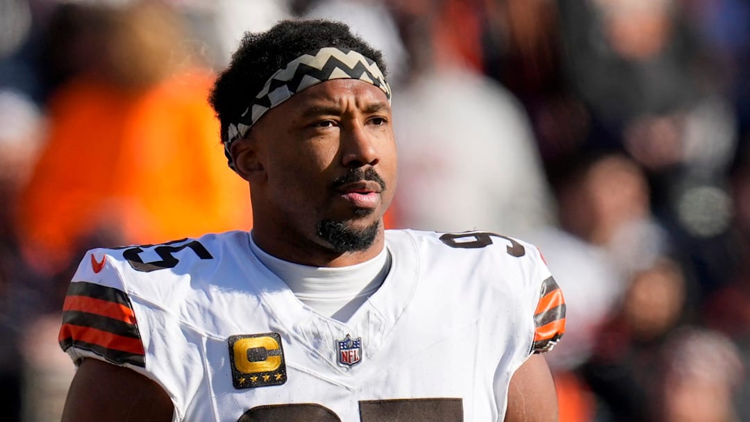 Cleveland Browns defensive end Myles Garrett (95) walks on to the field after a timeout in the first quarter of the NFL Week 18 game between the Cincinnati Bengals and the Cleveland Browns at Paycor Stadium in Downtown Cincinnati on Sunday, Jan. 4, 2026.