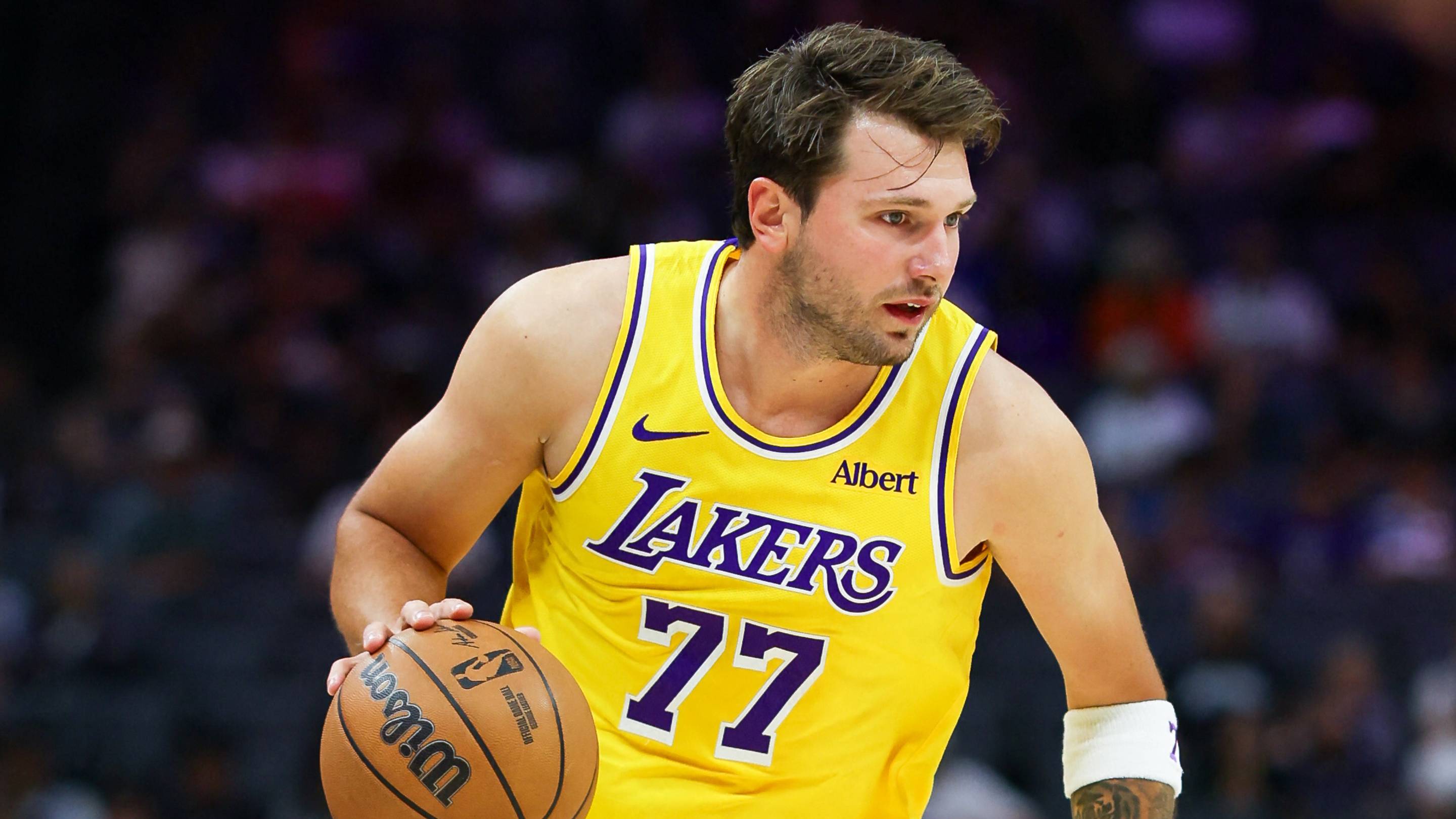 3 Takeaways From Lakers’ Preseason Opener vs. Kings