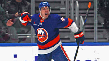 3 New Year's resolutions could turn the New York Islanders' season around completely.