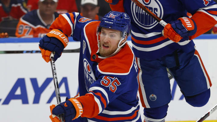 Edmonton Oilers left wing Dylan Holloway (55)