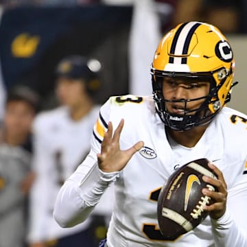 Cal quarterback Jaron-Keawe Sagapolutele 