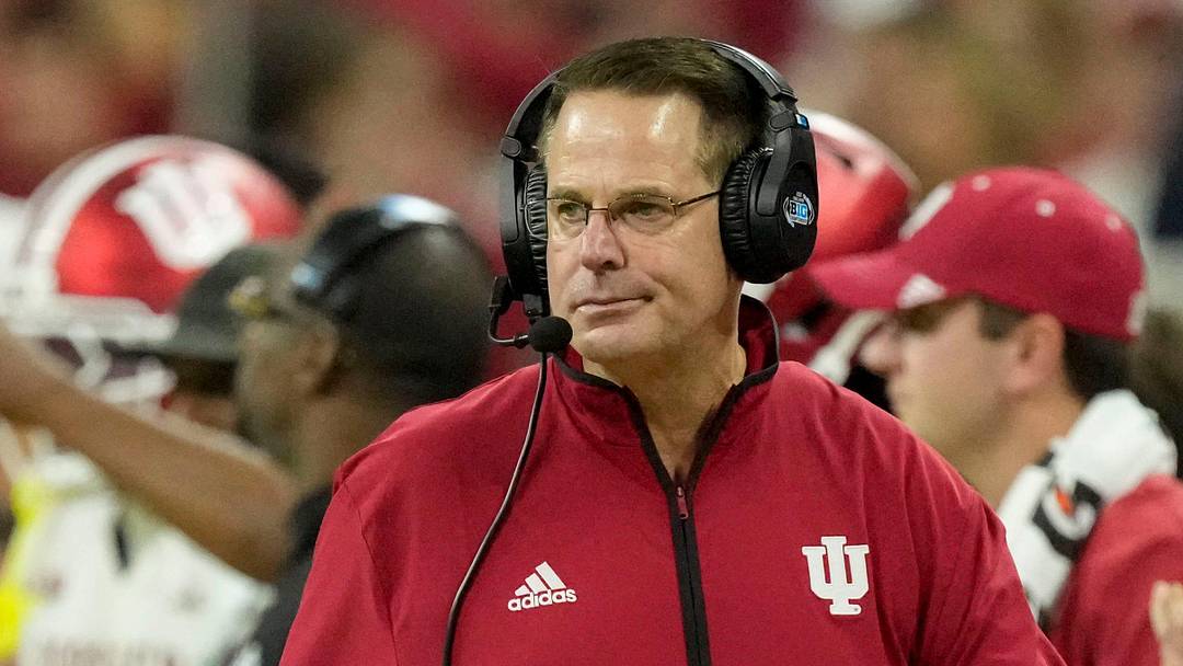 Indiana Hoosiers head coach Curt Cignetti walks the sideline Sunday, Dec. 7, 2025, during the Big Ten football championship against the Ohio State Buckeyes at Lucas Oil Stadium in Indianapolis.