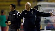 Treinador viu seu time empatar com o Goiás nesta segunda-feira