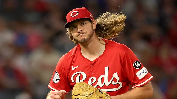 Cincinnati Reds pitcher Scott Barlow