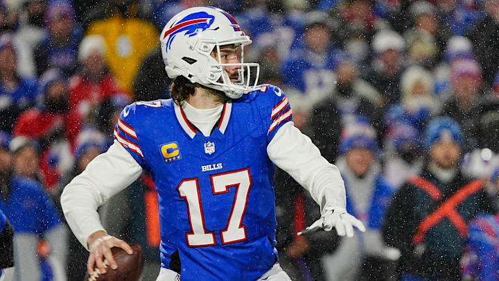 Bills superstar Josh Allen remains the top fantasy football quarterback in Fabs' updated 2025 player rankings. 