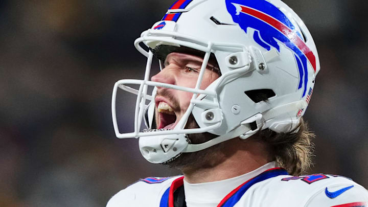 Buffalo Bills v Pittsburgh Steelers