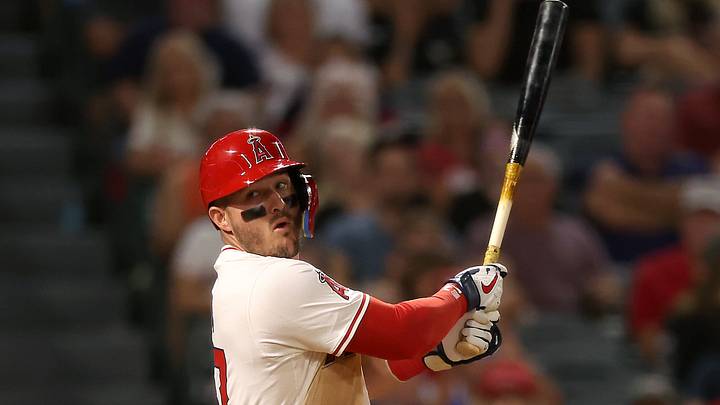 Cincinnati Reds v Los Angeles Angels