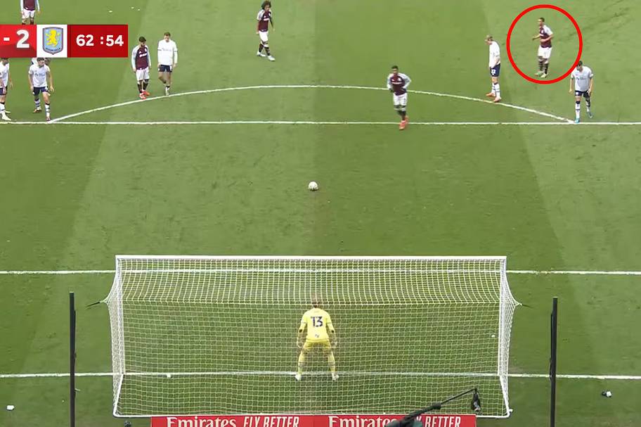 Youri Tielemans (circled in red).