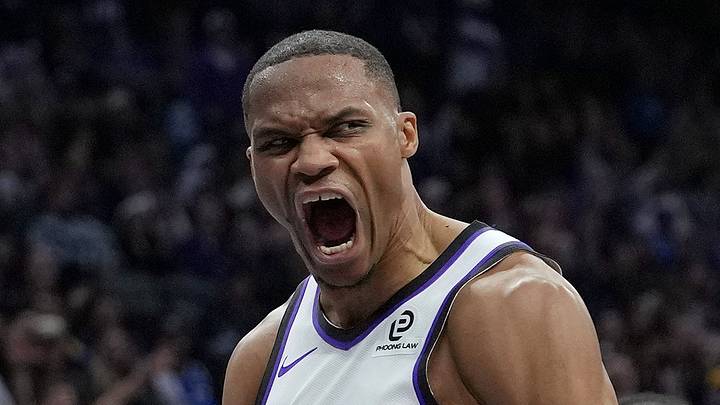 Golden State Warriors v Sacramento Kings