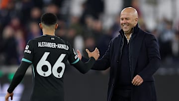 Trent Alexander-Arnold devrait s'engager avec le Real Madrid l'été prochain. 