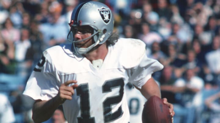 Oakland Raiders v Baltimore Colts