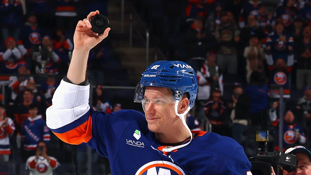 New York Rangers v New York Islanders